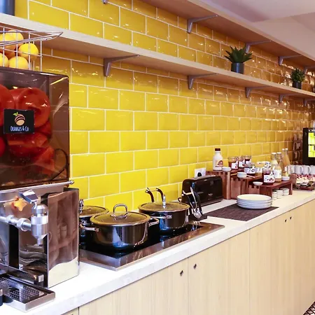 Апарт-отель Odalys - Centre Gare 4*