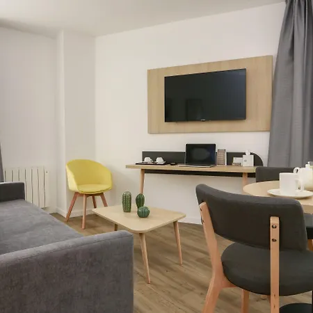 Apartahotel Odalys - Centre Gare Angers